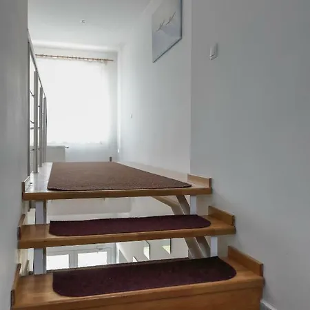 Letisko Slavnica *