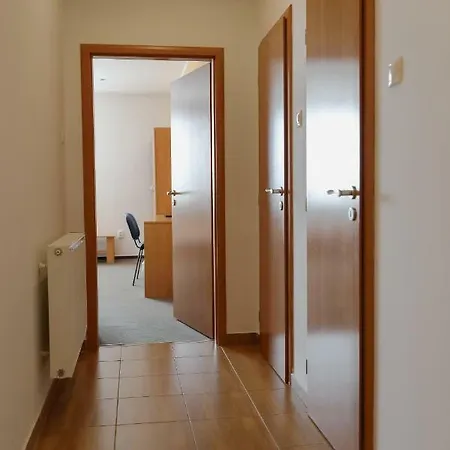 Letisko Slavnica Pensionat *
